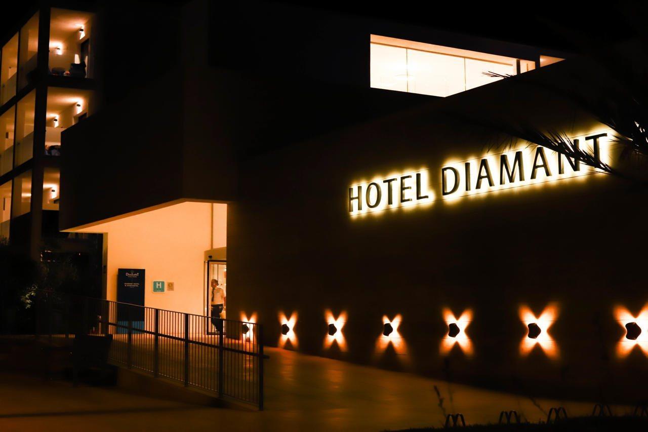Diamant Hotel & Aparthotel 칼라 라트자다 외부 사진
