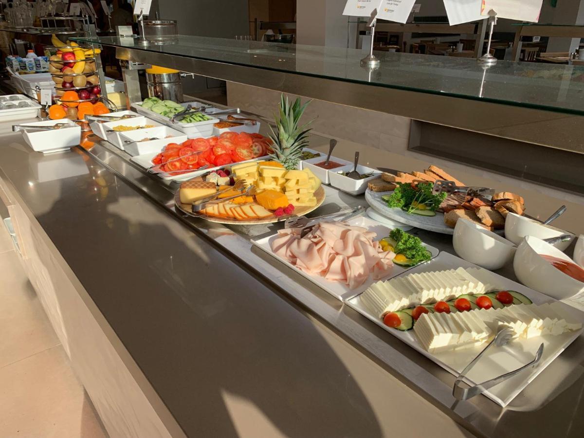 Diamant Hotel & Aparthotel 칼라 라트자다 외부 사진